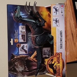 Jurassic World Dominion toy.  Therizinosaurus